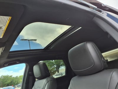 2022 Cadillac XT5 Premium Luxury