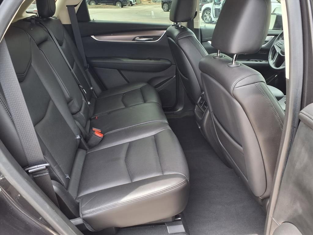 2018 Cadillac XT5 Luxury FWD