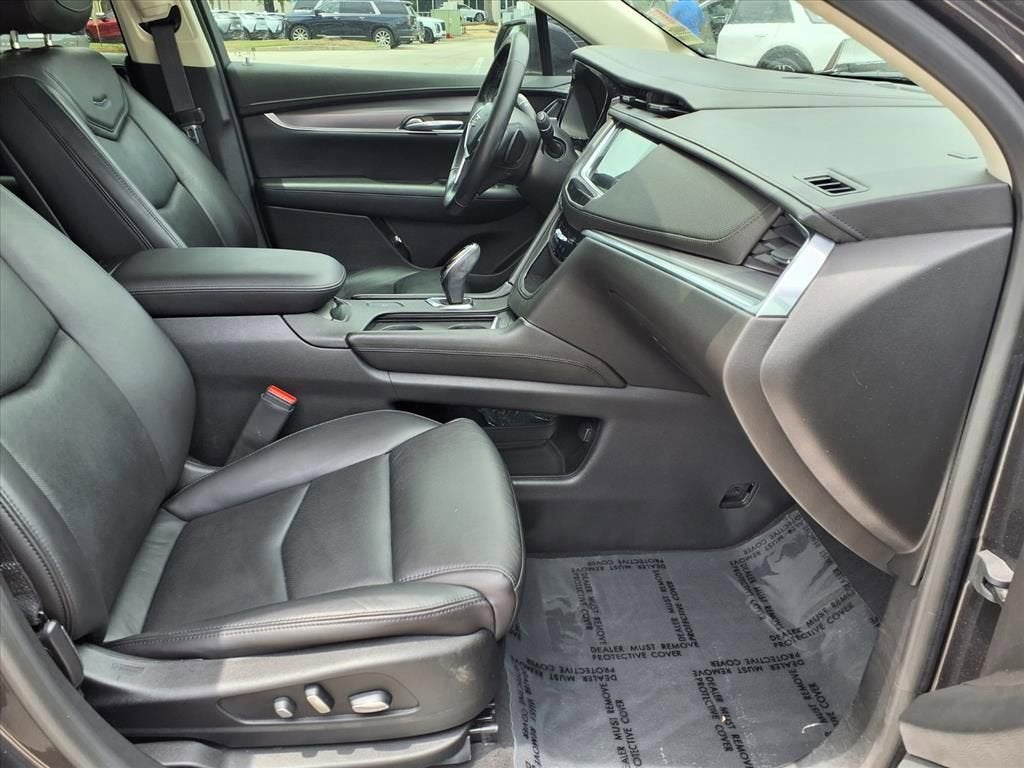 2018 Cadillac XT5 Luxury FWD