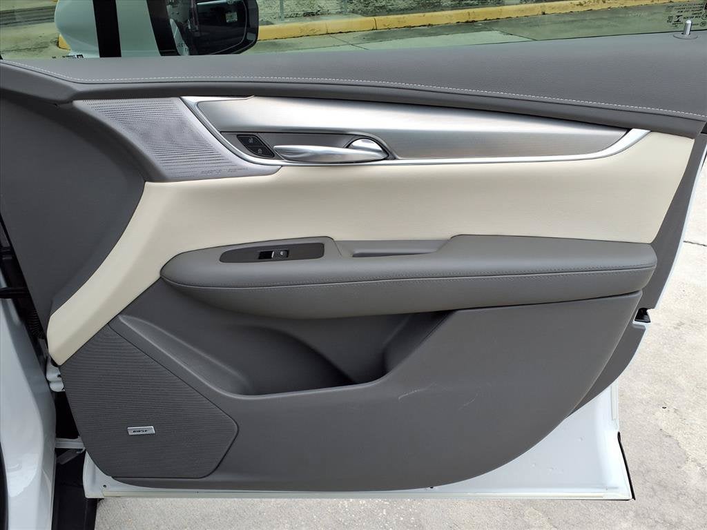 2021 Cadillac XT5 FWD Premium Luxury