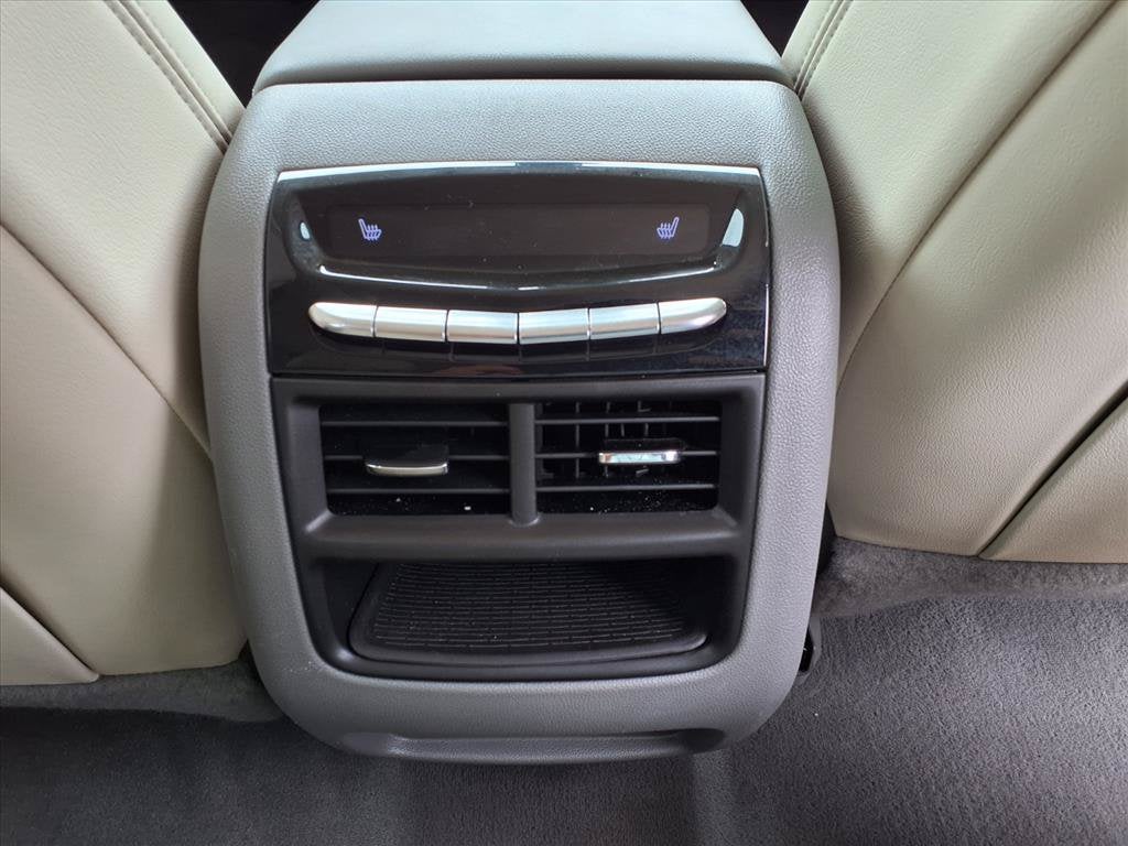 2021 Cadillac XT5 FWD Premium Luxury