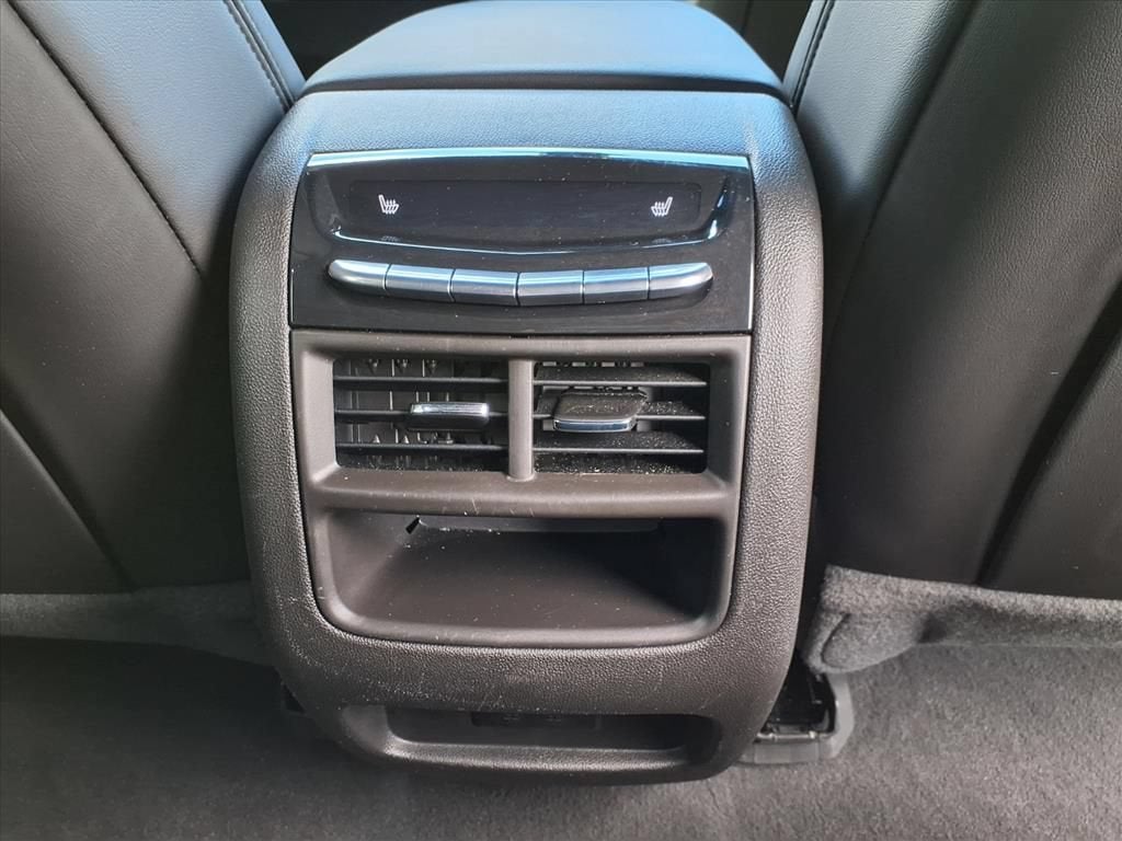 2023 Cadillac XT5 FWD Premium Luxury