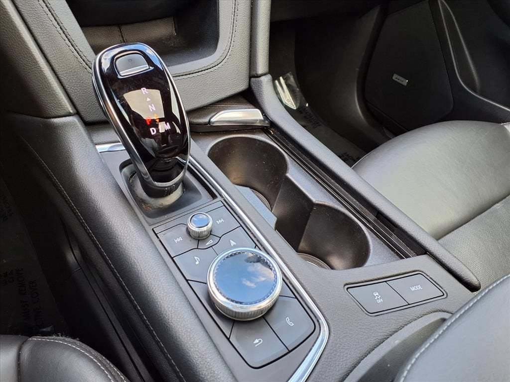 2023 Cadillac XT5 FWD Premium Luxury
