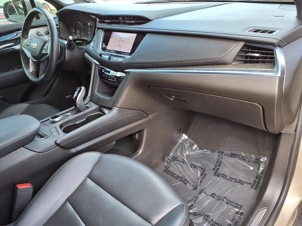 2023 Cadillac XT5 FWD Premium Luxury