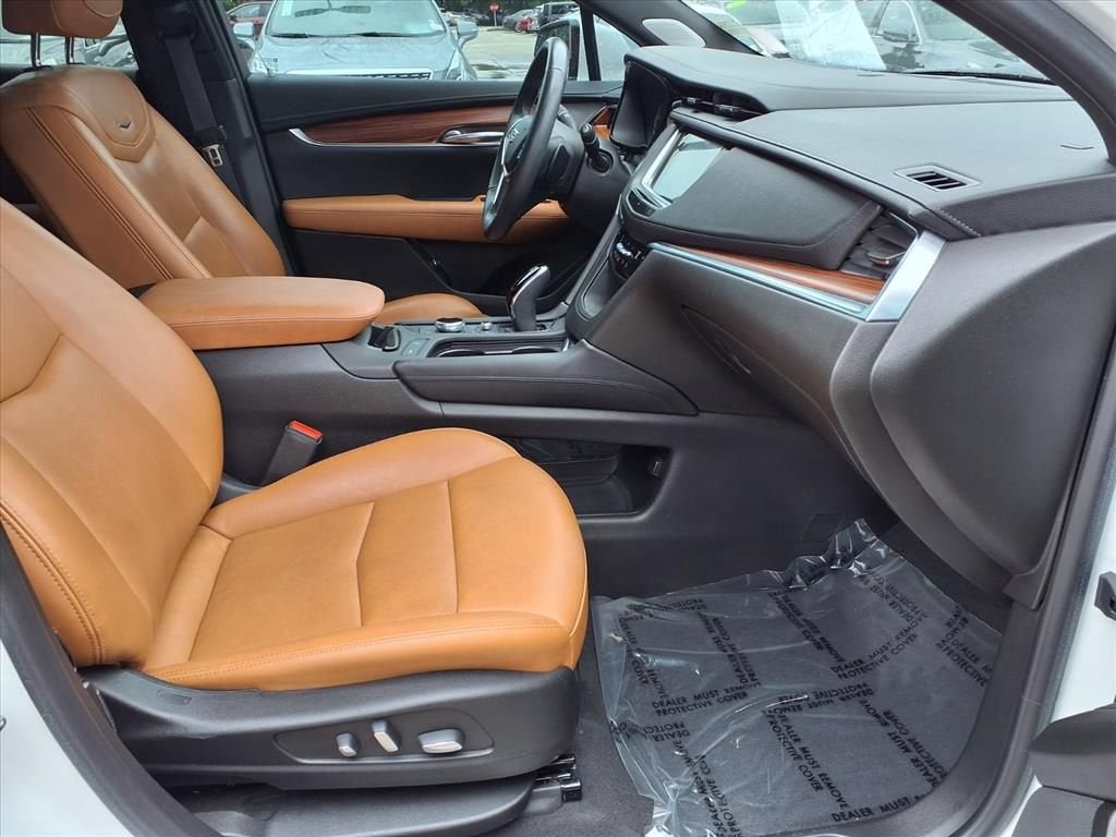 2021 Cadillac XT5 FWD Premium Luxury
