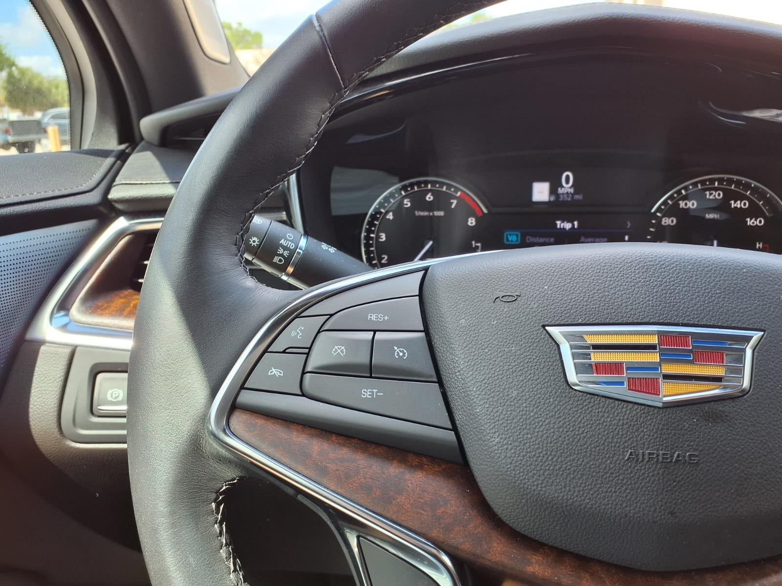 2023 Cadillac XT5 Premium Luxury