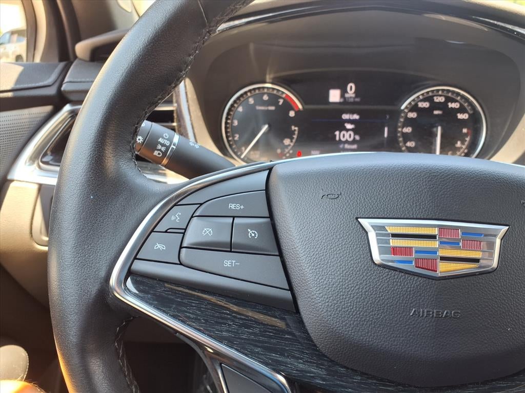 2023 Cadillac XT5 Premium Luxury