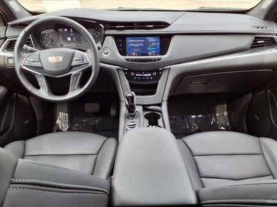 2022 Cadillac XT5 Premium Luxury