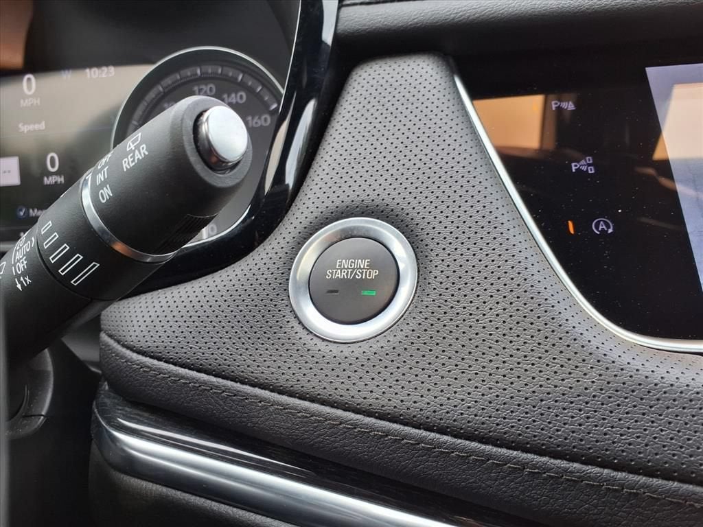 2022 Cadillac XT5 Premium Luxury