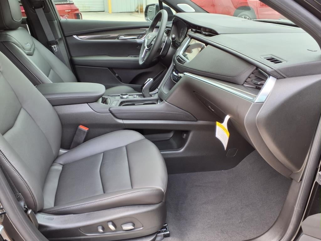 2025 Cadillac XT5 Sport