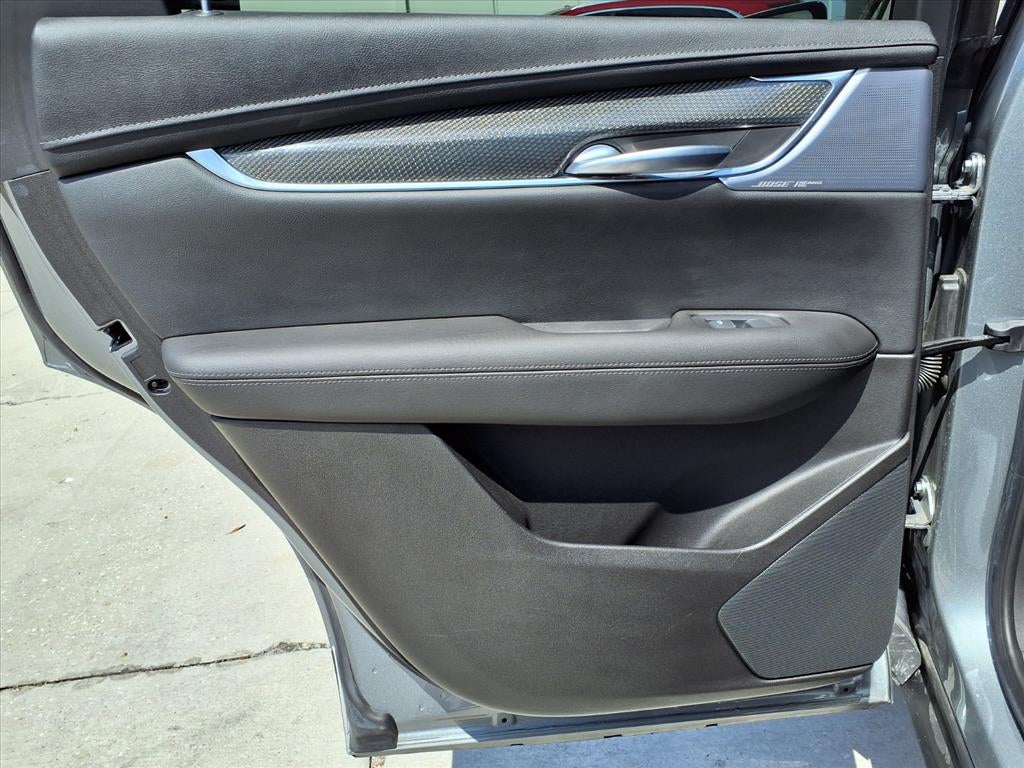 2023 Cadillac XT5 Sport