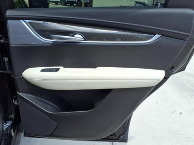 2025 Cadillac XT5 Sport