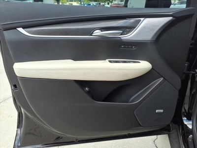 2025 Cadillac XT5 Sport