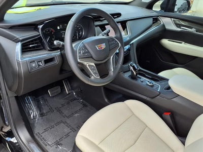 2025 Cadillac XT5 Sport