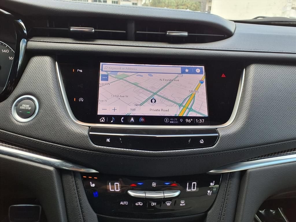 2025 Cadillac XT5 Sport