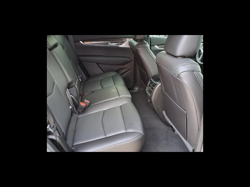 2026 Cadillac XT5 Sport