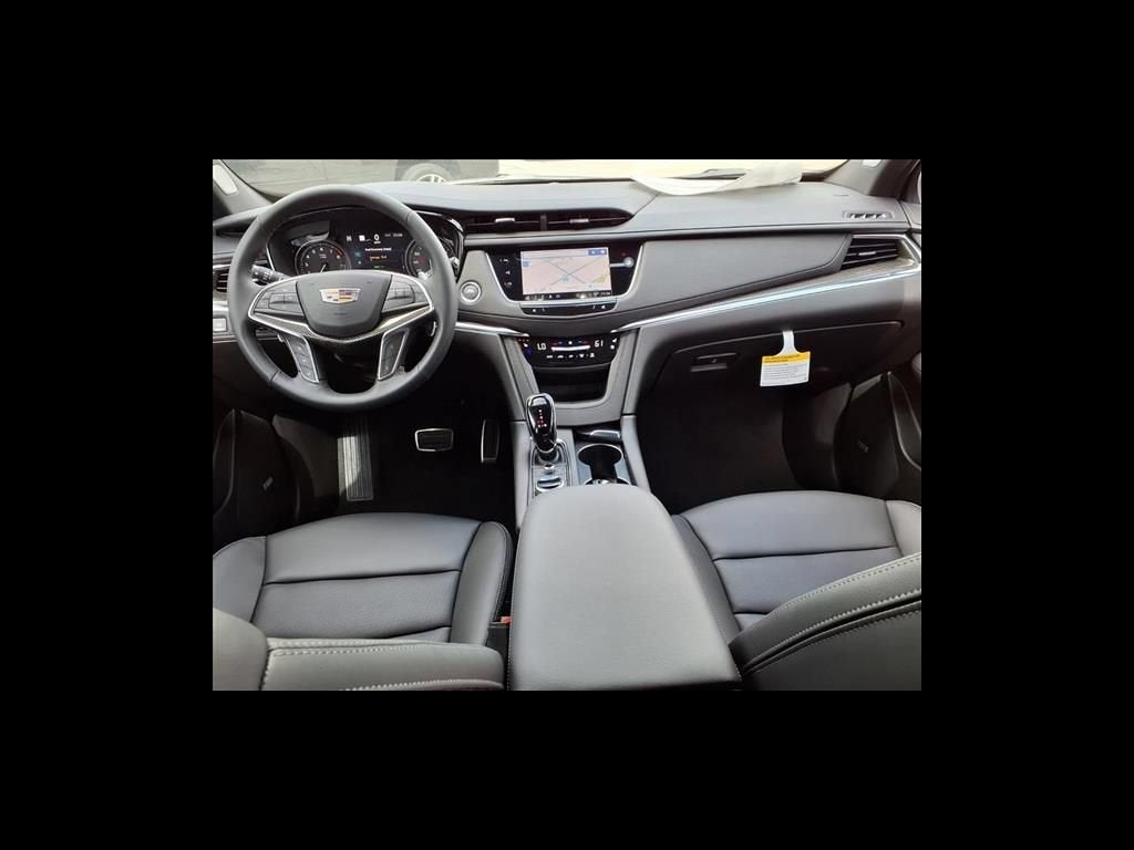 2026 Cadillac XT5 Sport