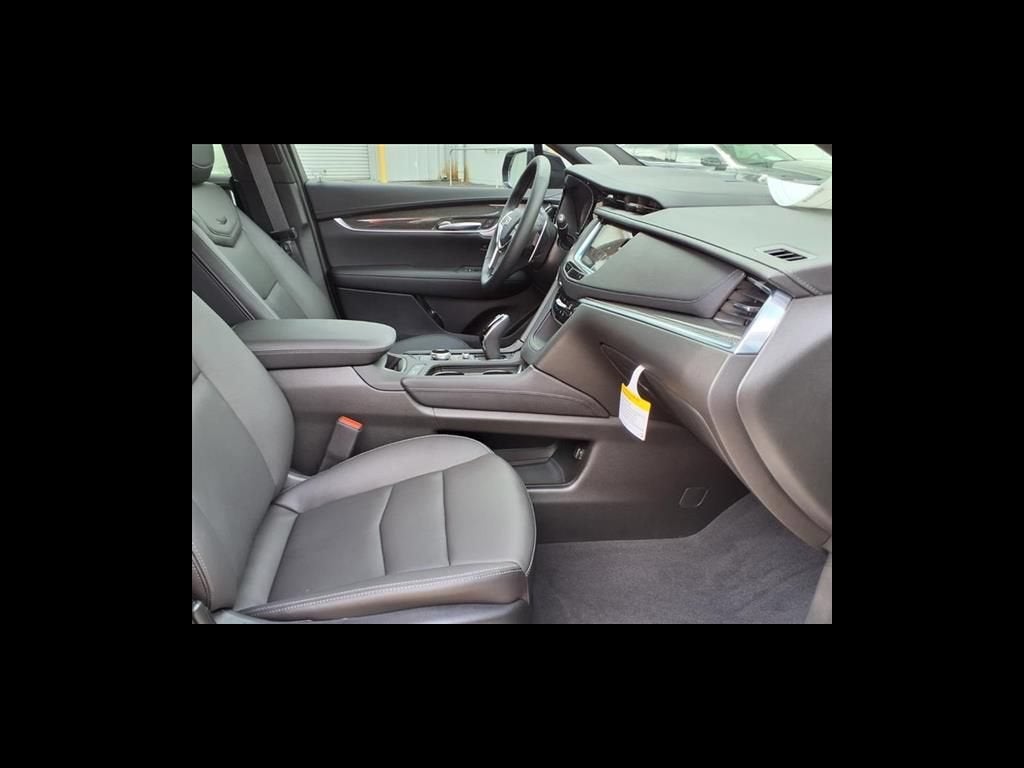 2026 Cadillac XT5 Sport
