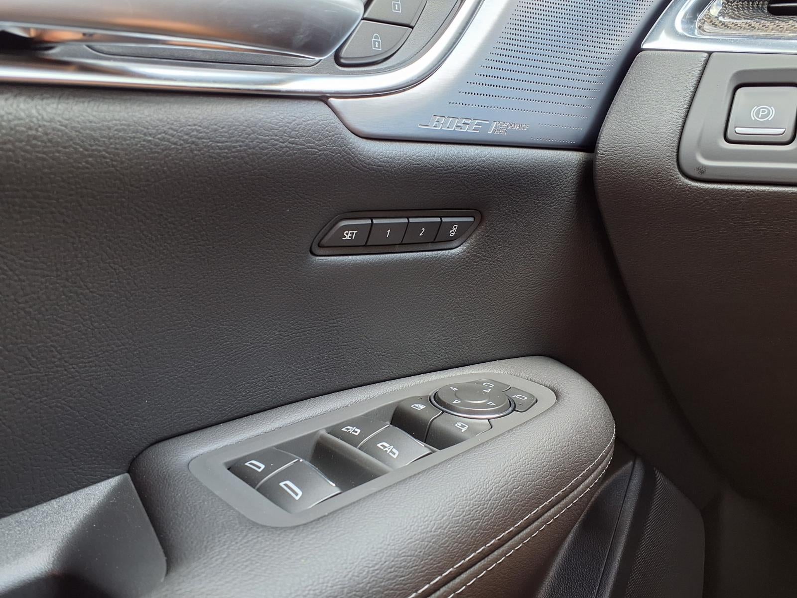 2026 Cadillac XT5 Sport