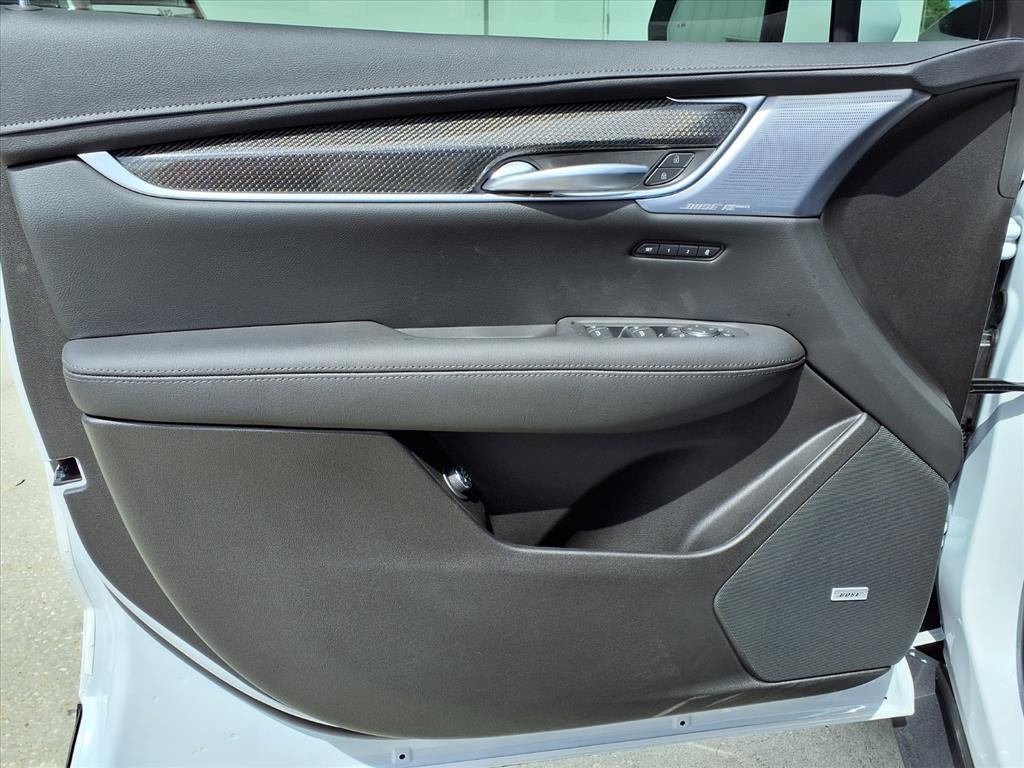 2026 Cadillac XT5 Sport