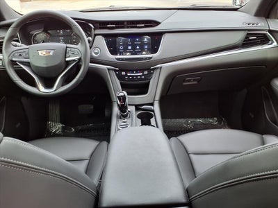 2024 Cadillac XT6 Luxury