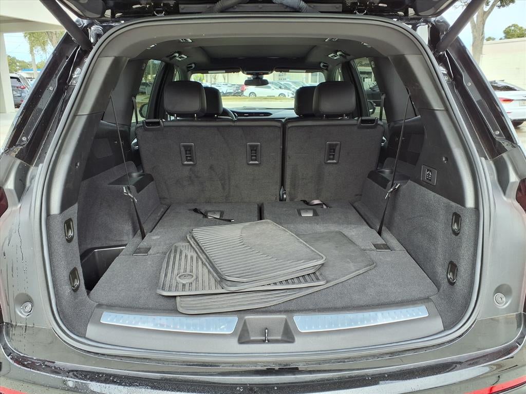 2024 Cadillac XT6 Luxury