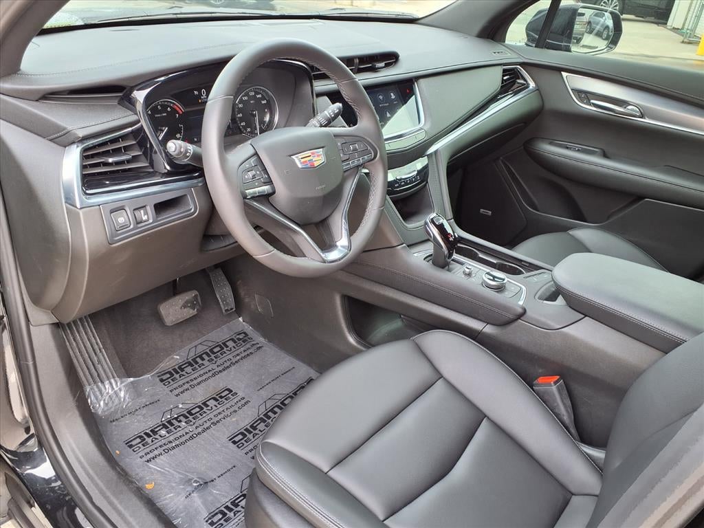 2024 Cadillac XT6 Luxury