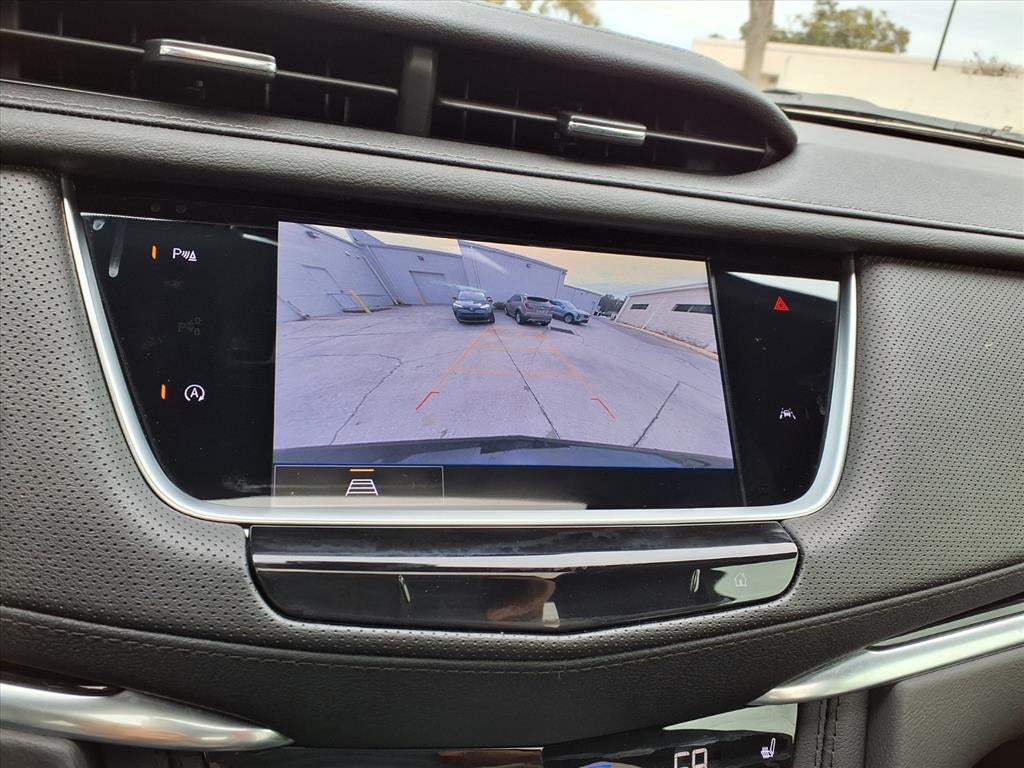 2024 Cadillac XT6 Luxury