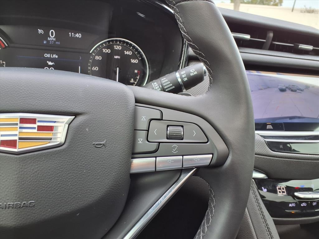 2024 Cadillac XT6 Luxury