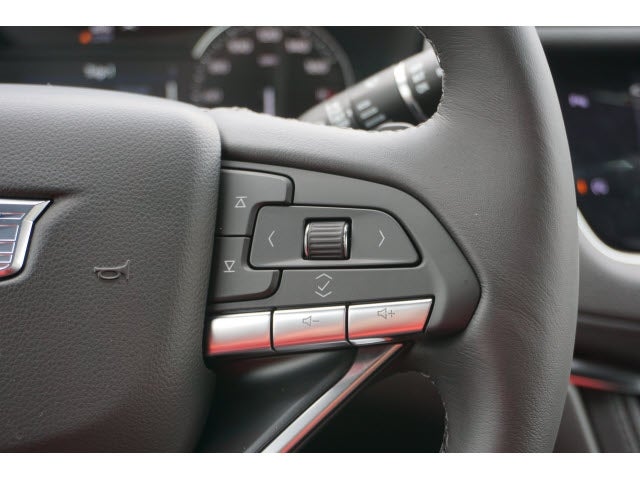 2025 Cadillac XT6 Luxury