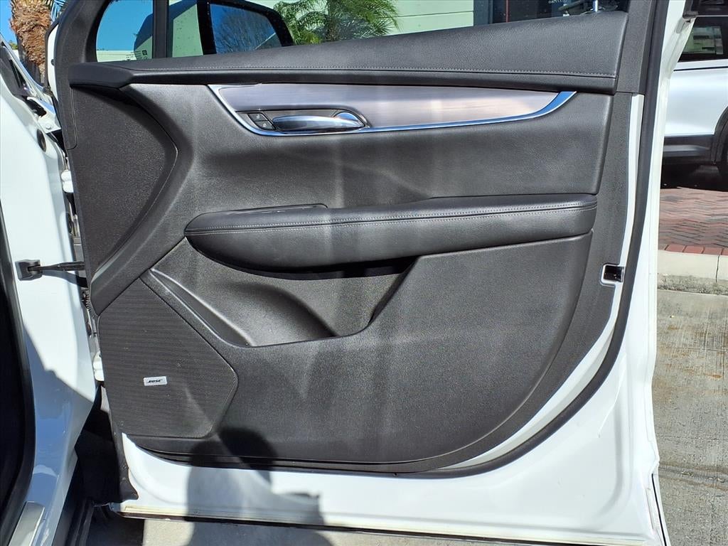 2022 Cadillac XT6 Luxury