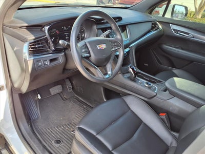 2024 Cadillac XT6 Luxury