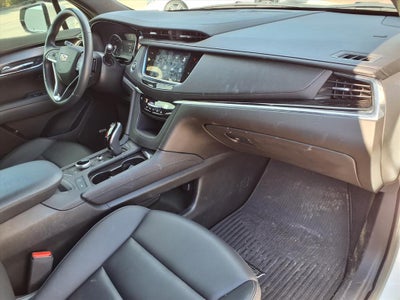 2024 Cadillac XT6 Luxury