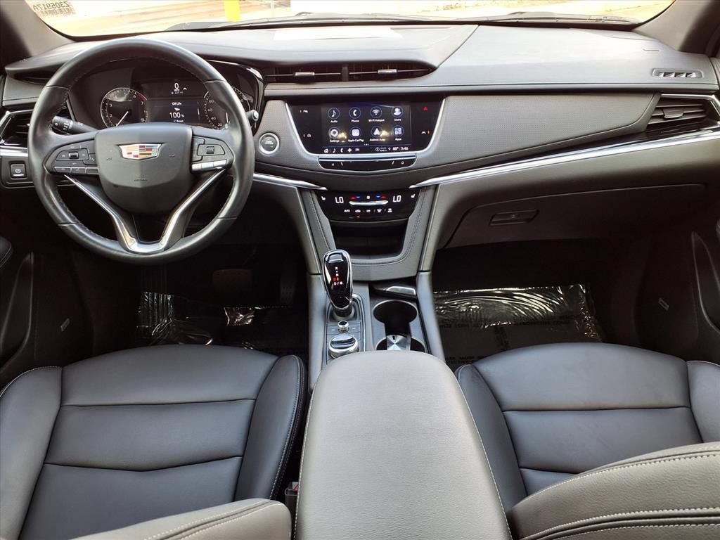 2023 Cadillac XT6 FWD Luxury