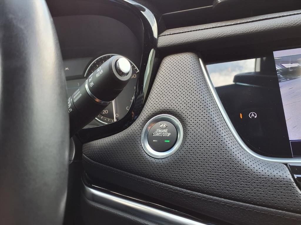 2023 Cadillac XT6 FWD Luxury