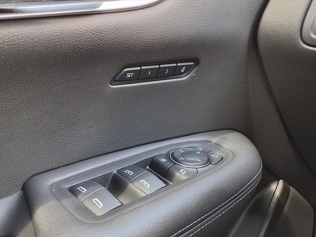 2023 Cadillac XT6 FWD Luxury