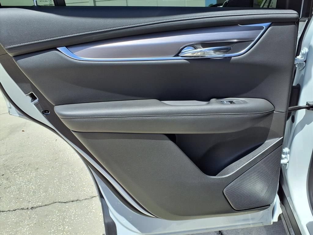 2024 Cadillac XT6 Luxury
