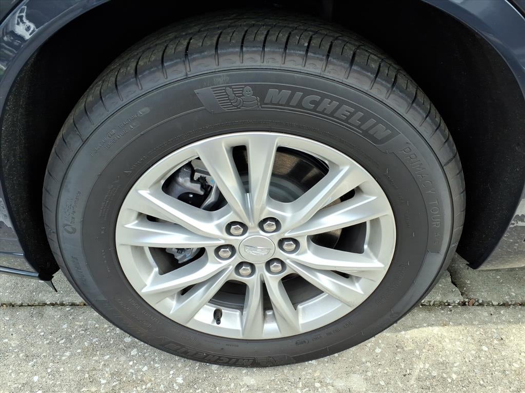 2025 Cadillac XT6 Luxury