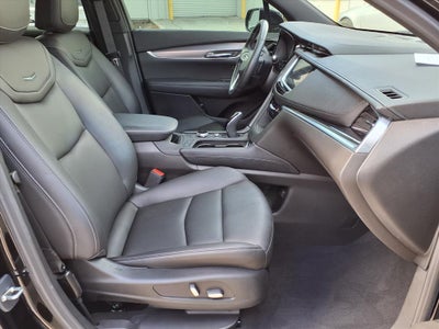 2024 Cadillac XT6 Luxury