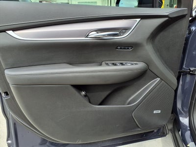 2025 Cadillac XT6 Luxury