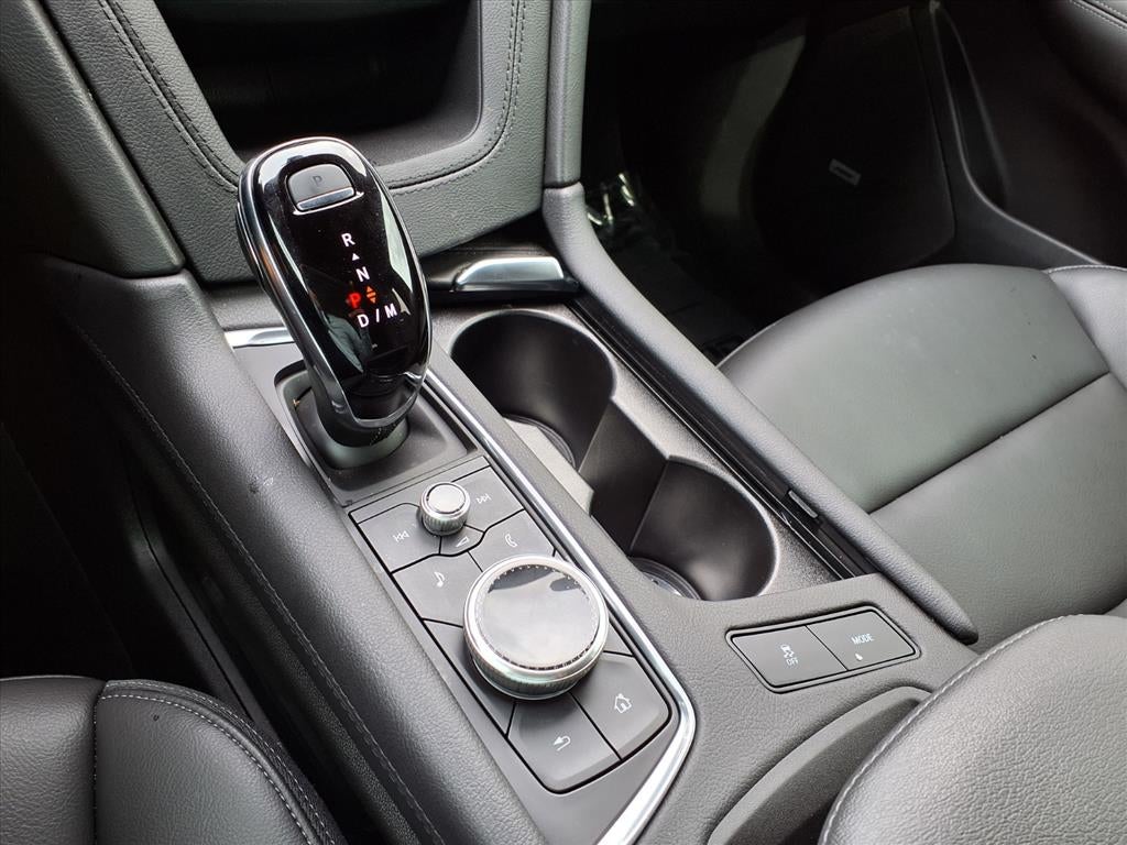 2025 Cadillac XT6 Luxury