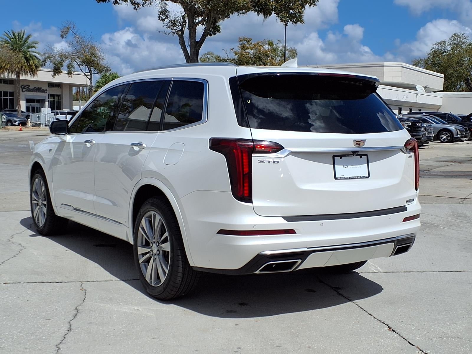 2023 Cadillac XT6 Premium Luxury