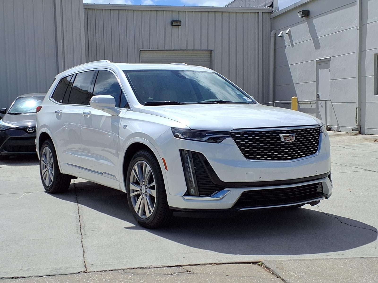 2023 Cadillac XT6 Premium Luxury