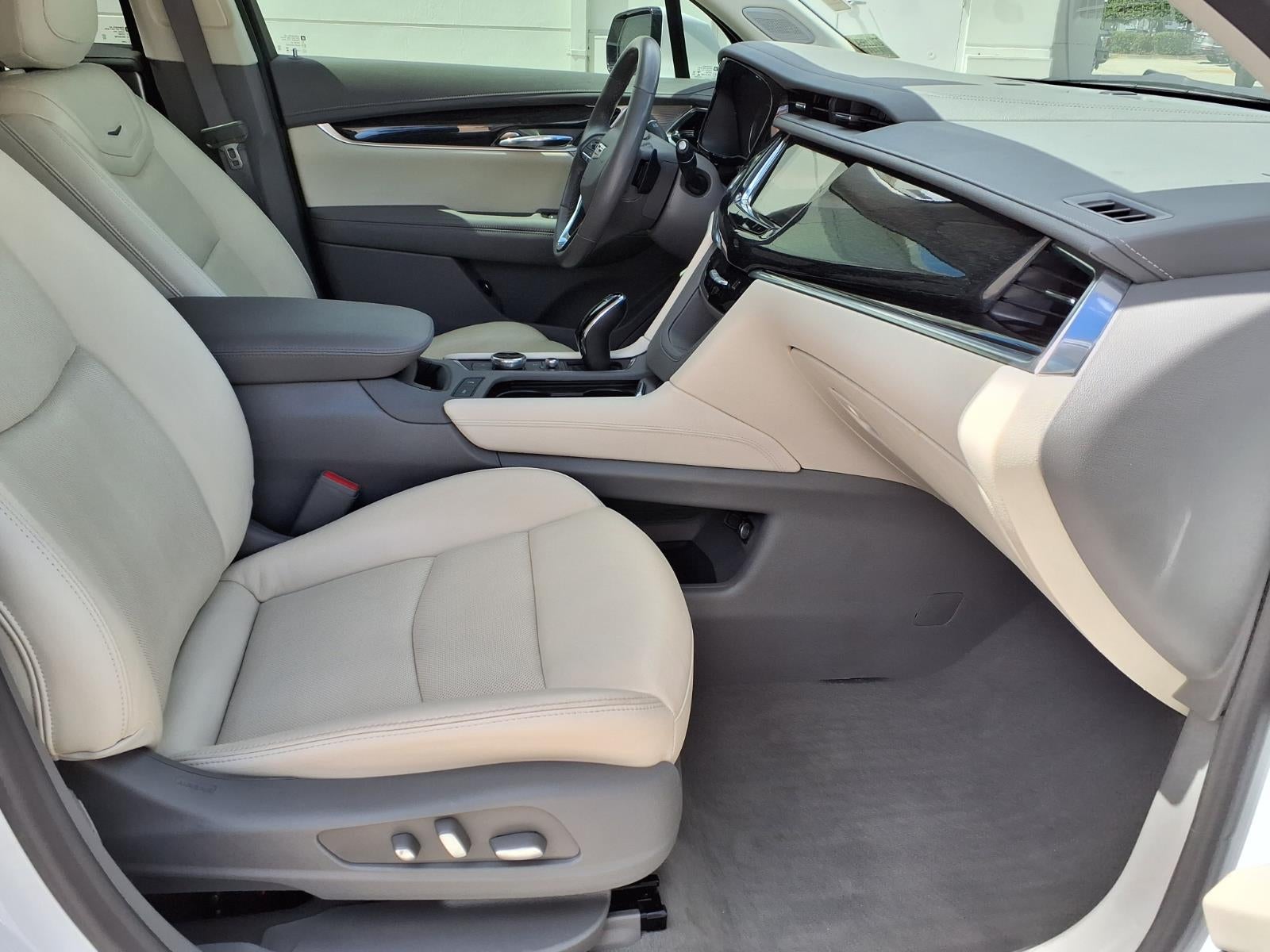 2023 Cadillac XT6 Premium Luxury