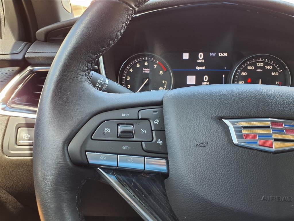 2023 Cadillac XT6 Premium Luxury