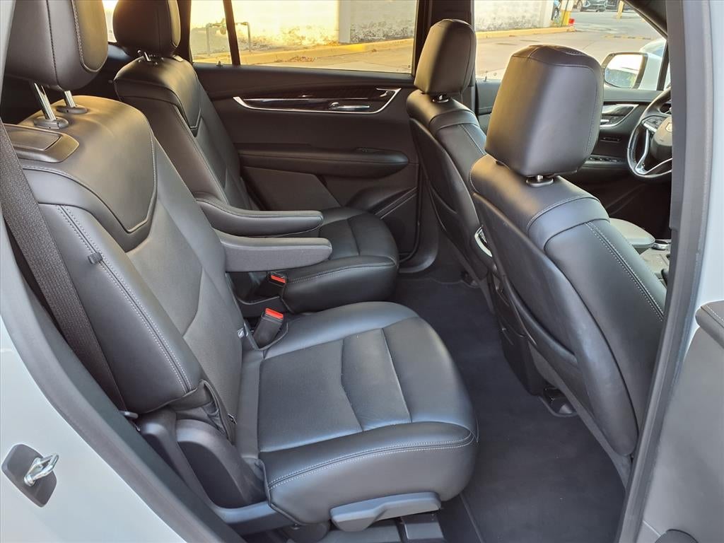 2022 Cadillac XT6 Premium Luxury