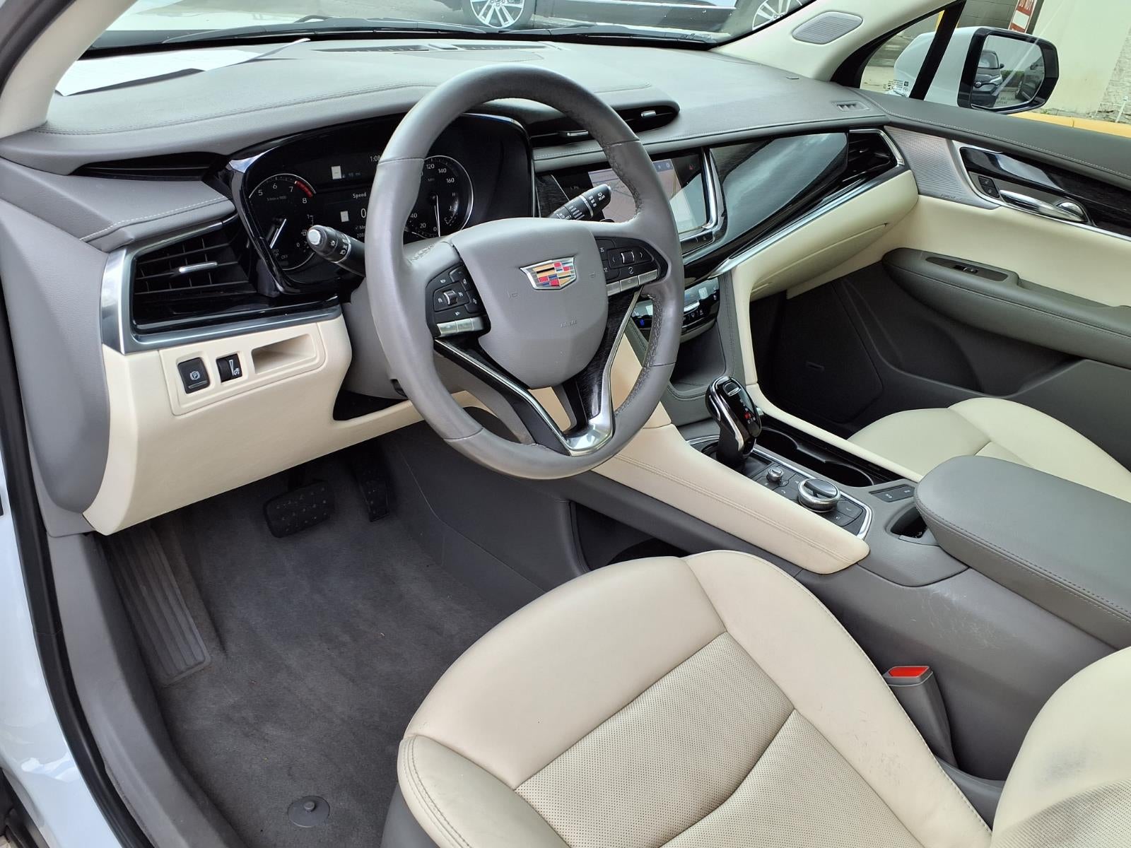 2023 Cadillac XT6 Premium Luxury