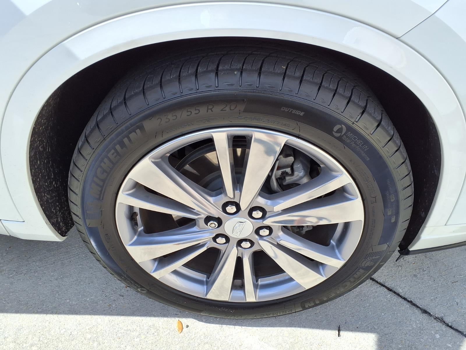 2024 Cadillac XT6 Premium Luxury