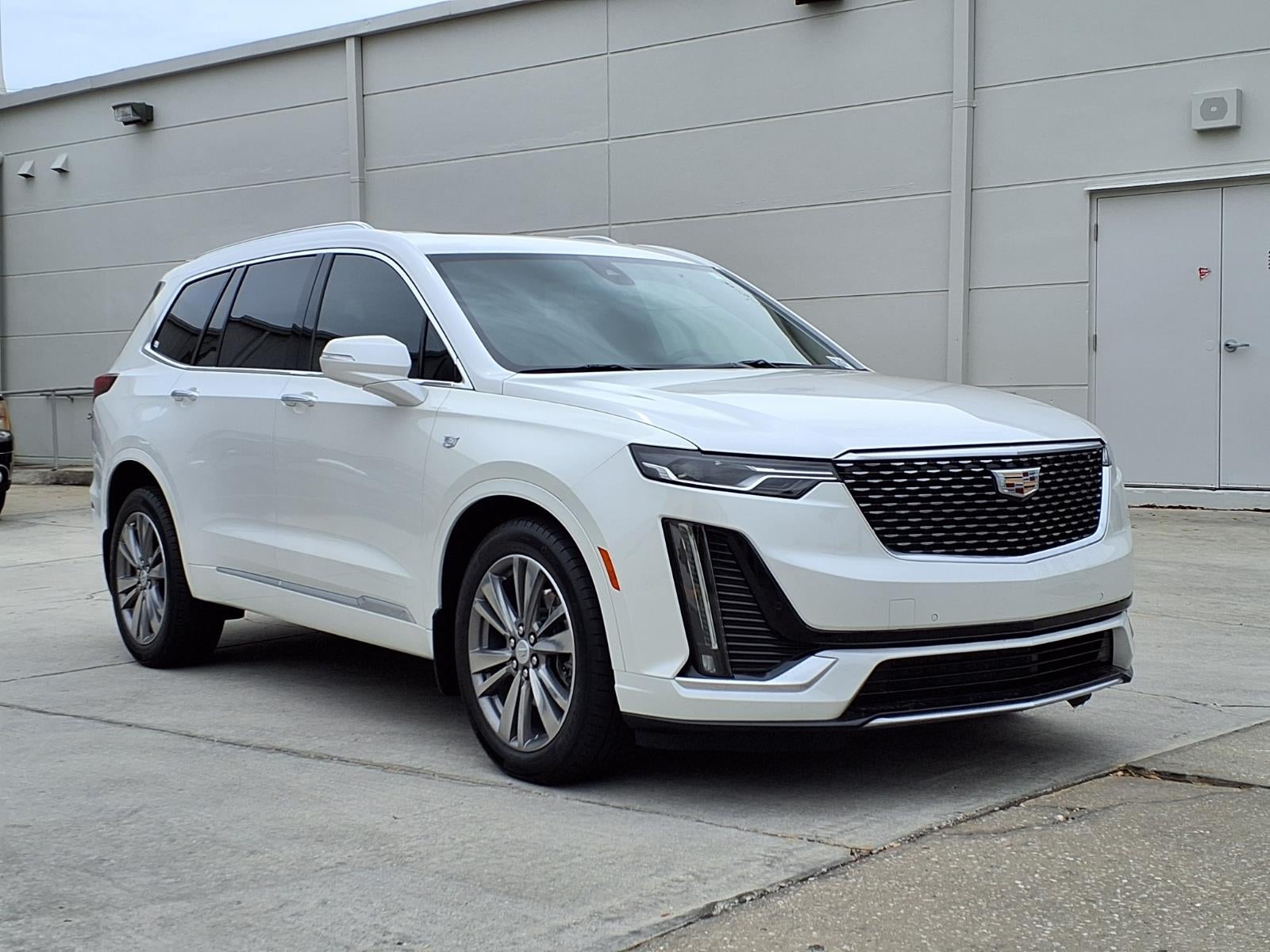 2022 Cadillac XT6 Premium Luxury