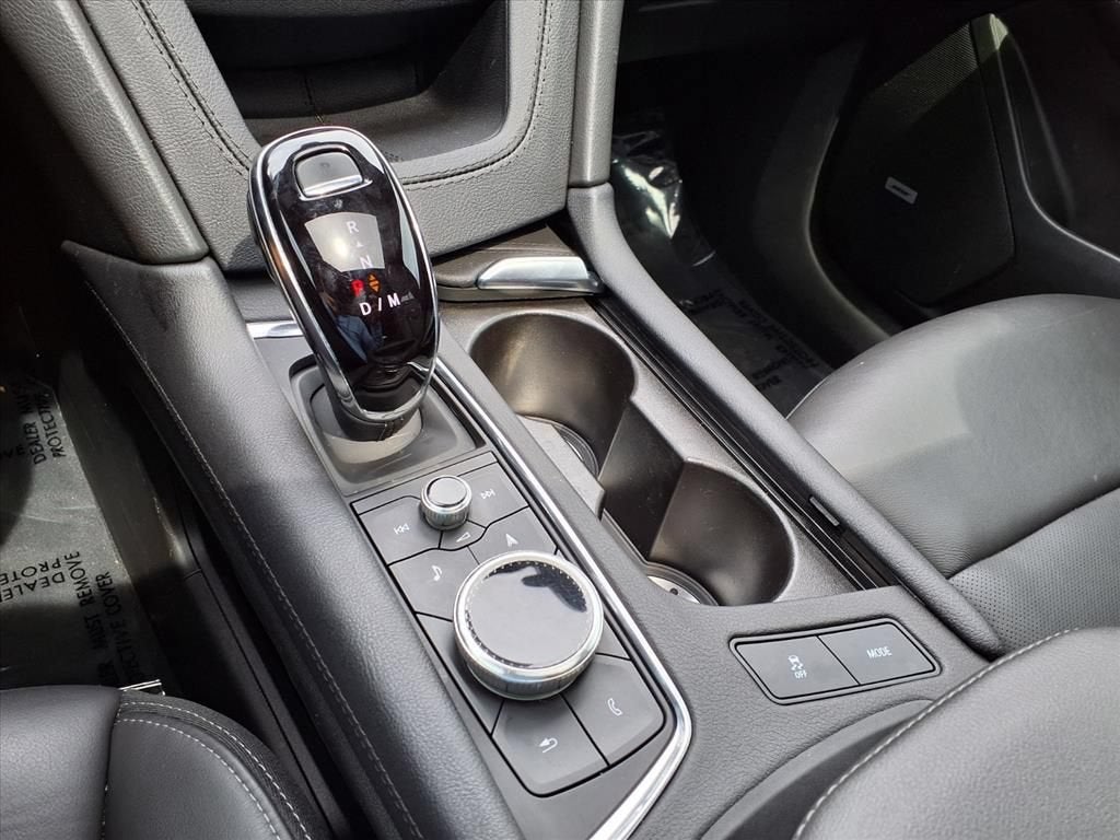 2023 Cadillac XT6 FWD Premium Luxury